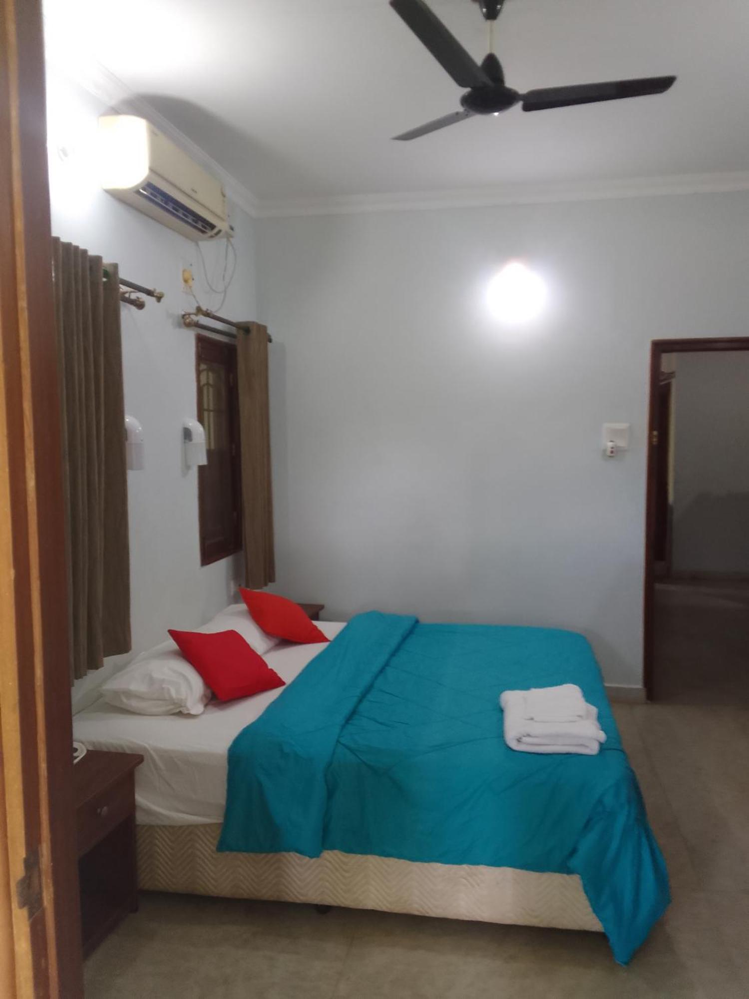 Peaceful Rooms At Pande Residency Patnem Beach المظهر الخارجي الصورة