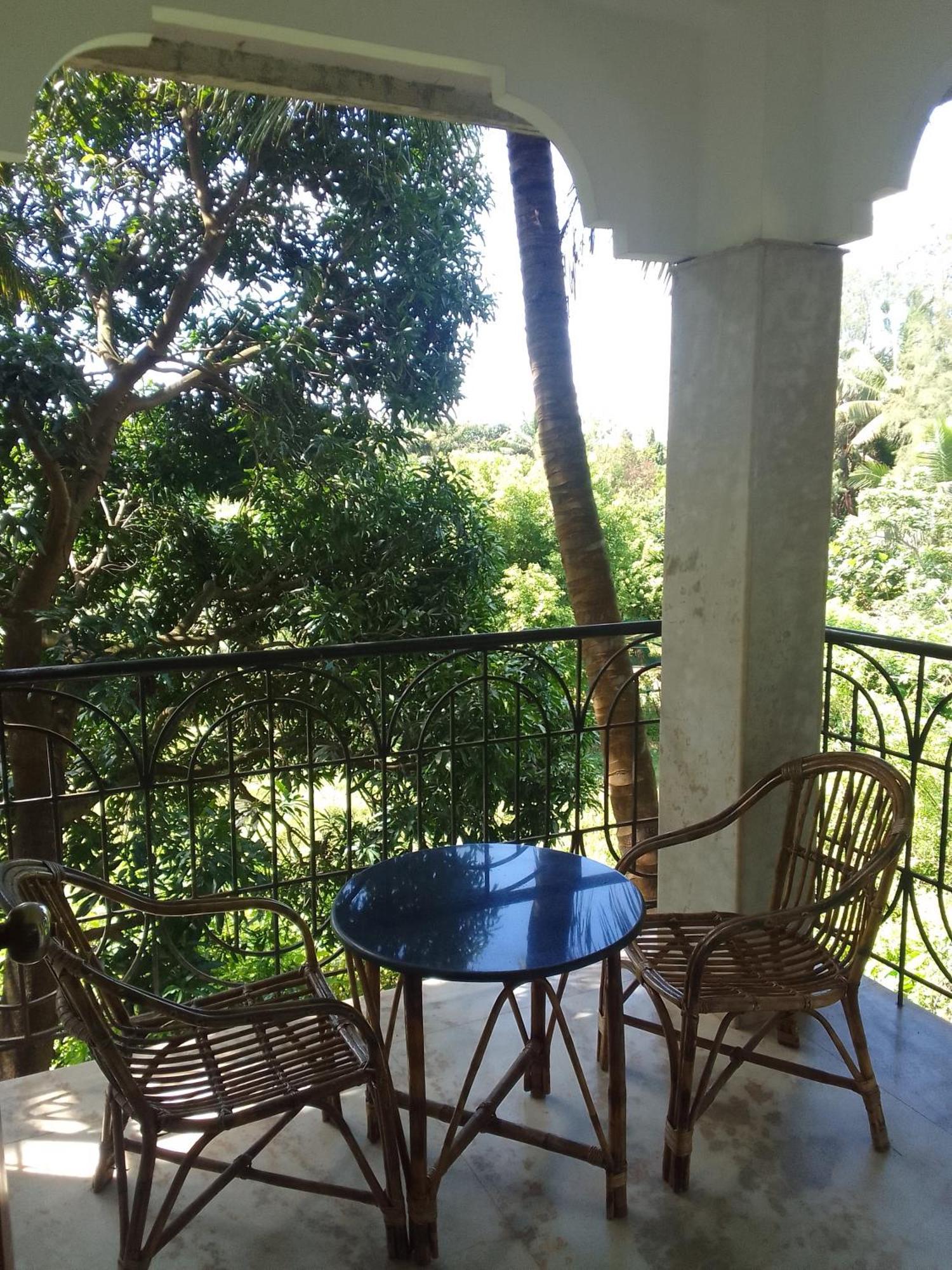 Peaceful Rooms At Pande Residency Patnem Beach المظهر الخارجي الصورة