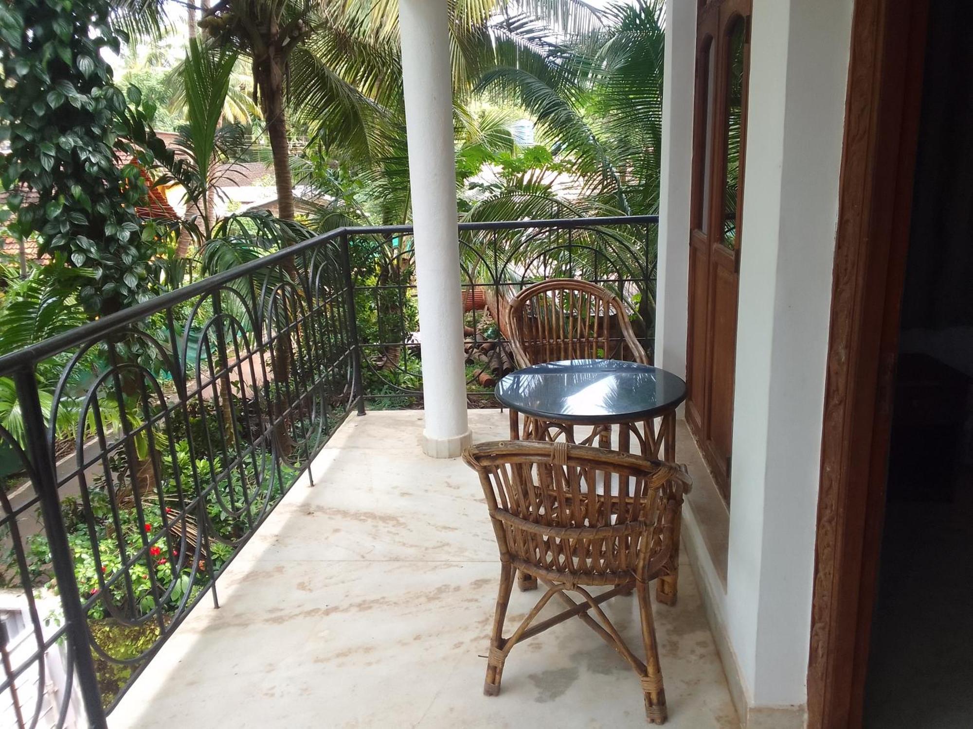 Peaceful Rooms At Pande Residency Patnem Beach المظهر الخارجي الصورة